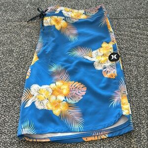 Hurley - Men's Phantom 16” Boardshorts – 34